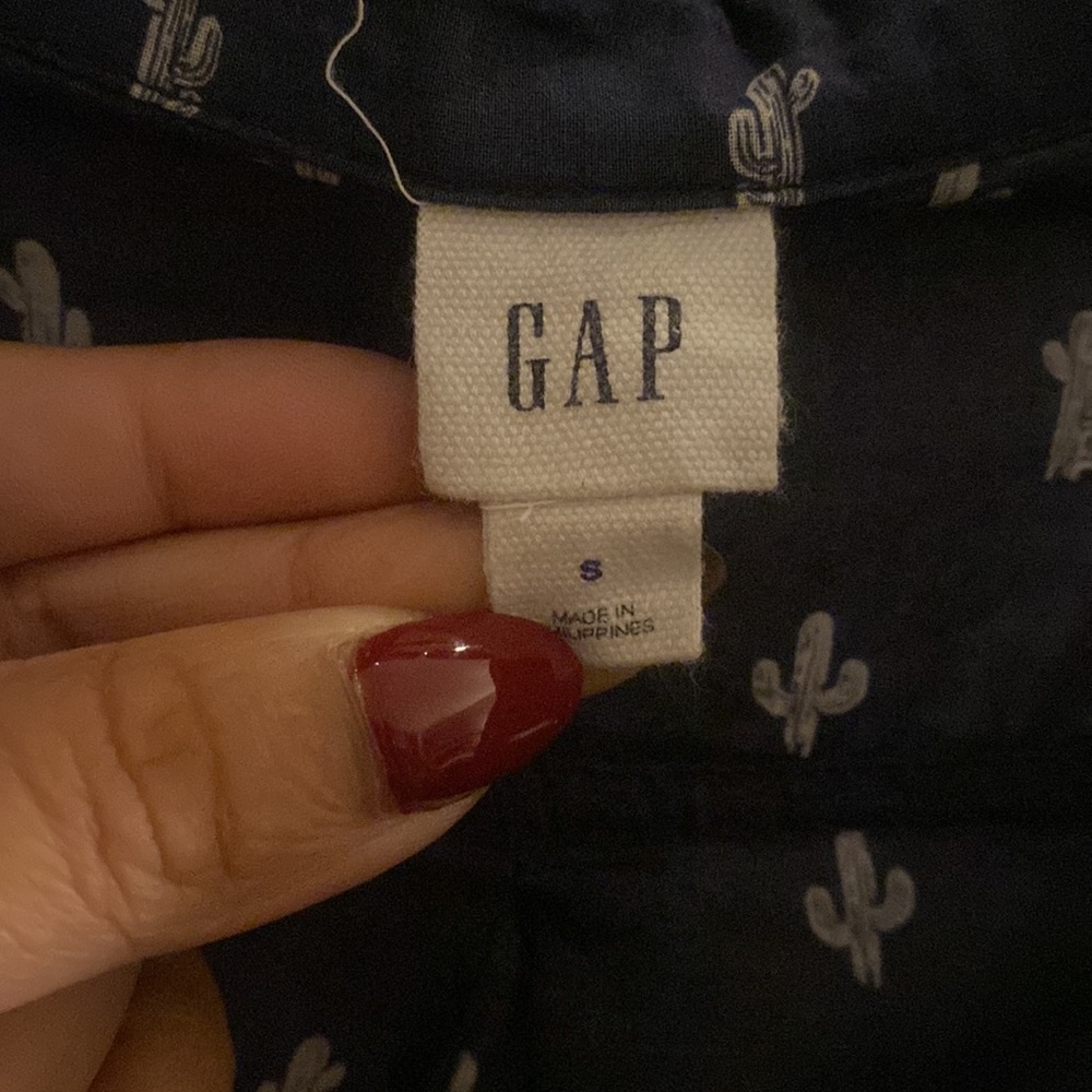 GAP brand CACTUS 🌵 button down - Picture 2 of 5